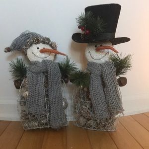 Christmas Holiday ⛄️ pair.  Snowman and snow woman.  NWT.